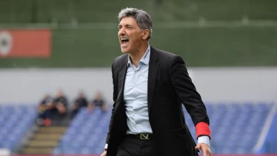 Genk, l'allenatore: "Sono calabrese, sarà un emozione affrontare il Napoli! Mi piacerebbe allenare Mertens"