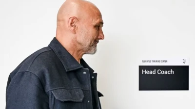 Juventus, Spalletti alza i toni: "Cambiate passo". Mercato in ritardo e troppi esuberi agitano la Continassa