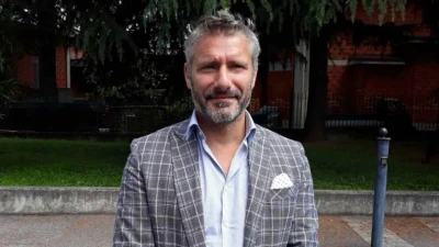 Mattarella premia mister Trocchia per aver ritirato la squadra giovanile dopo insulti razzisti