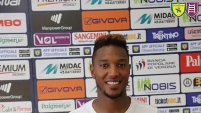 FOTO - De Guzman, il numero di maglia fa discutere