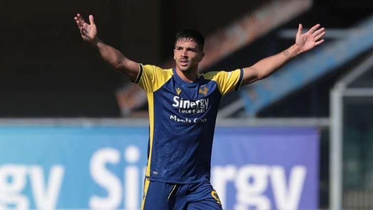 Da Verona, il Napoli mette sul piatto circa 30 milioni per Barak e Simeone