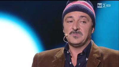 La provocazione del comico Caiazzo: "Ogni persona che ha gridato buu lo dicesse faccia e faccia a Koulibaly!"