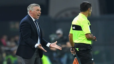 Cruciani: "Frigna Napoli e poi muori"
