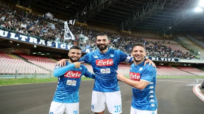TUTTOSPORT - Rivoluzione Napoli: arriveranno 200 milioni con la cessione di 5 azzurri!
