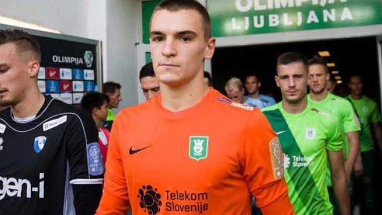 Vodisek potrebbe essere lo sloveno il nuovo portiere del Napoli