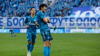 Russia, lo Zenit San Pietroburgo regala il vaccino Sputnik V ai suoi tifosi