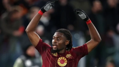 Manchester United, Koné è il primo obiettivo per il centrocampo: la Roma fa muro, ma gli inglesi preparano l'affondo