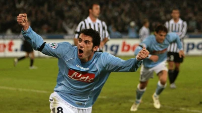 VIDEO Juventus-Napoli, la sfida infinita: 6 Novembre 2006, in Serie B, Bogliacino fa impazzire il San Paolo