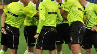 Napoli-Empoli affidata a Mariani, per lui esordio al San Paolo