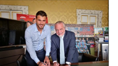 UFFICIALE - Karnezis è un nuovo giocatore del Napoli