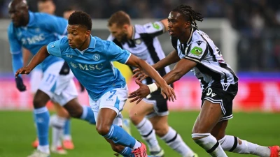 Repubblica - Neres si prende il Napoli: Kvara è avvisato