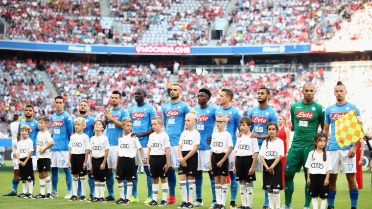 SSC Napoli: "Due a zero periodico, lo spettacolo della Champions è appena iniziato"