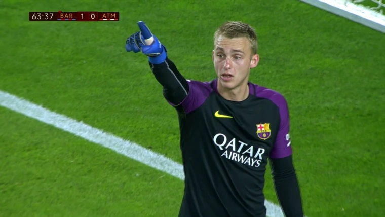 Napoli, nome a sorpresa per la porta: piace Cillessen