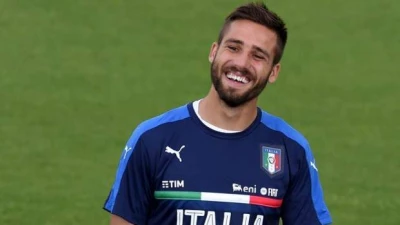 Pavoletti sceglie la numero 32: l'ultima volta fu indossata da Chàvez