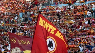 Derby della Capitale, la Roma spinge per giocare domenica: ecco il comunicato del club