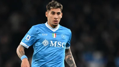 Napoli, Olivera è intoccabile: sfuma l'ipotesi di scambio con Gatti, Allegri blinda l'uruguaiano