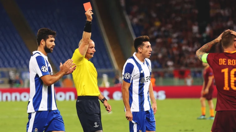 Porto - Roma: la UEFA assolve il VAR