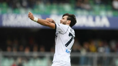 Sky- Il nuovo Napoli ricomincia sotto il segno di Kvaratskhelia: si lavora al rinnovo di contratto…
