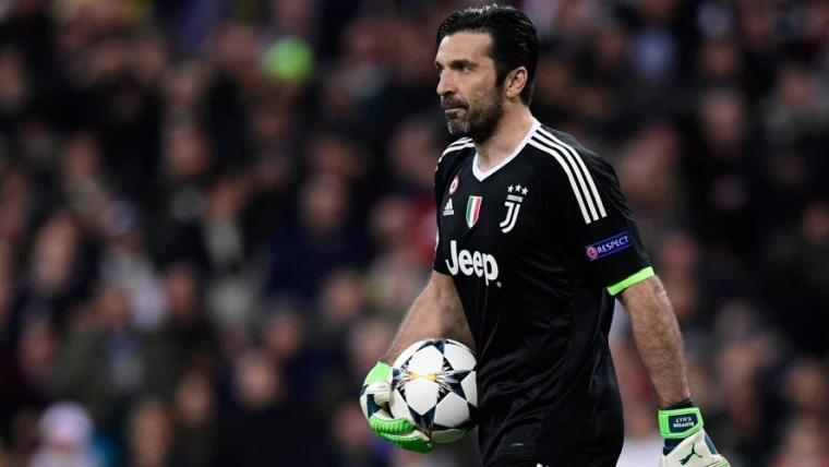 Piccinini: "Il rigore c'era, Buffon ha perso il controllo"