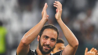 Higuain: 'Capisco la rabbia dei napoletani, la Juve scelta personale'