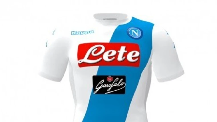Debutta al San Paolo anche la maglia da trasferta: la nuova Kombat Skin
