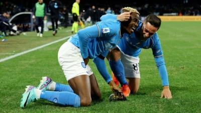 Napoli-Cagliari, gli highlights: torna il duo delle meraviglie azzurre, Pavoletti è sempre velenoso per i sardi