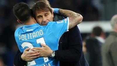 Napoli, Politano difende Conte: “Non è il momento dei rumors, pensiamo alla Champions”