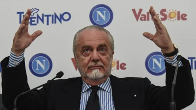 Napoli, De Laurentiis spinge per la trasmissione in chiaro della gara finale e della festa Scudetto