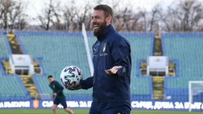 De Rossi a Dazn: "Il nostro calcio non esiste più. Non so che sport sto allenando"