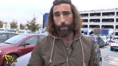 Striscia la Notizia, Brumotti: "Scudetto? Se dovesse succedere, verrò con la bici al San Paolo"