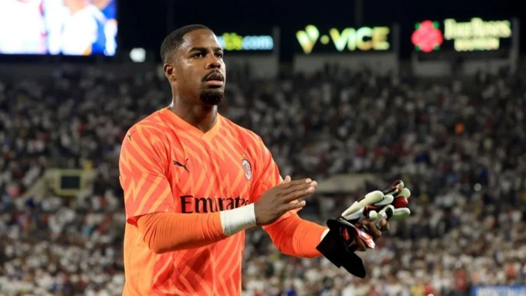 Milan, Maignan e Fofana cancellano i riferimenti ai rossoneri su Instagram: semplice scelta social o segnale di mercato?