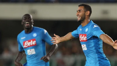 FOTO - Koulibaly celebra il ritorno di Ghoulam. L'algerino gli risponde in napoletano