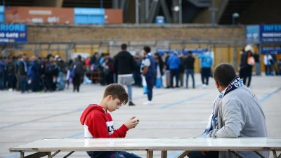 CdS: "Emorragia di tifosi al San Paolo"