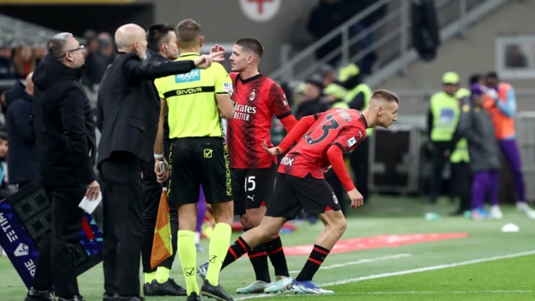 Lecce, ufficiale il riscatto di Camarda dal Milan: il comunicato del club salentino