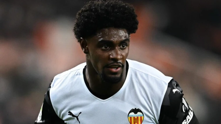 Napoli, ritorna in auge un nome per la fascia: è Thierry Correia del Valencia