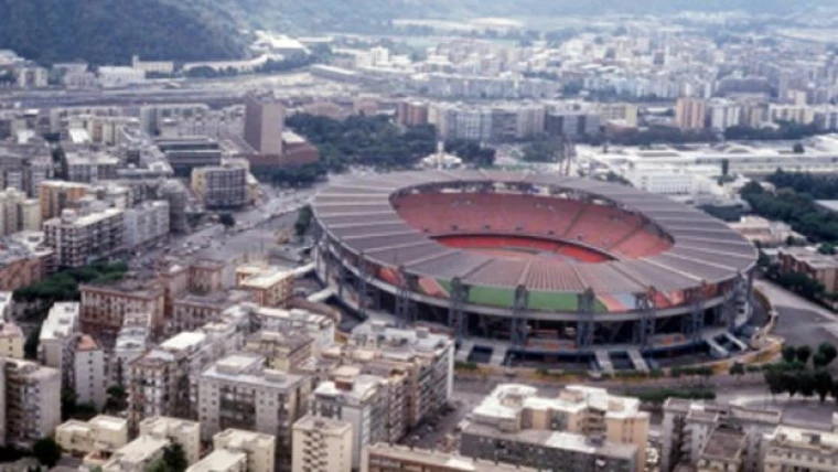 Il San Paolo rischia grosso, l'appello della società ai tifosi