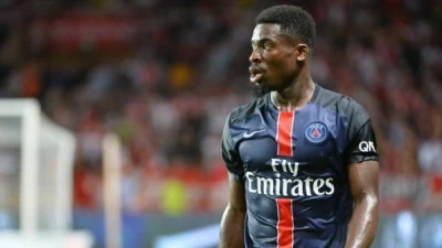 Il Napoli mette nel mirino Aurier