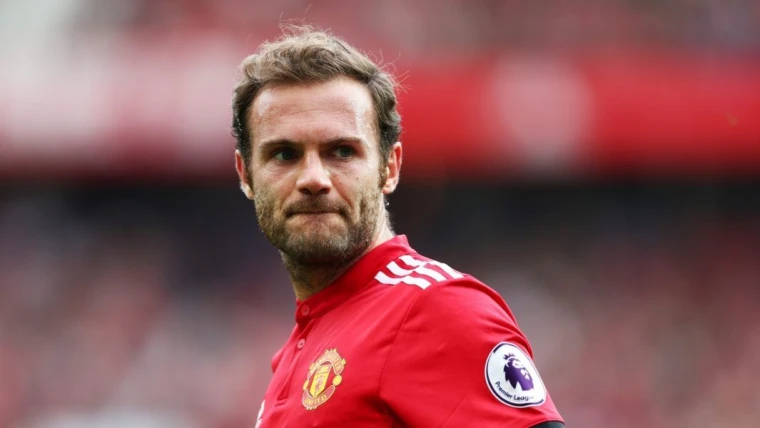 Manchester United, Juan Mata rinnova fino al 2021 [UFFICIALE]