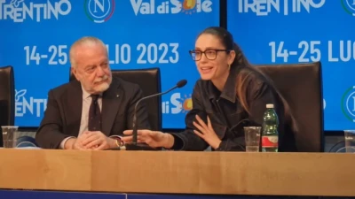 Il Corsiero, l'infinito e la commozione: Valentina De Laurentiis svela l'armatura del nuovo Napoli