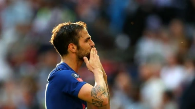 EDITORIALE - Pedullà: "Napoli, l'esigenza è il terzino, ma occhio a Fabregas..."