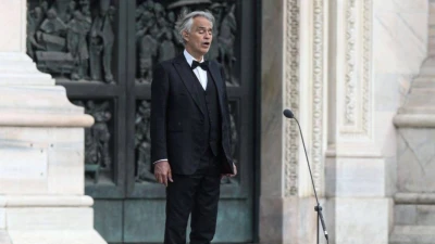 Coronavirus, Bocelli dona il plasma: "Ho avuto il Covid-19"