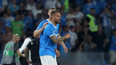 Napoli scende ancora in campo contro l’obesità: dopo Hojlund anche Spinazzola promuove lo stile di vita sano