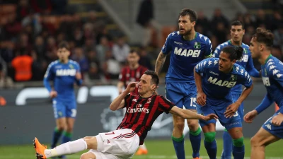 Verso Milan-Napoli: Kalinic in vantaggio su Cutrone ed André Silva