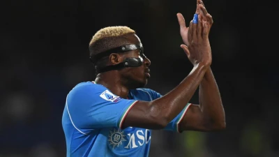 Gazzetta- Napoli, frenata Psg per Osimhen: Al Khelaifi vuole lo sconto! E Lukaku…