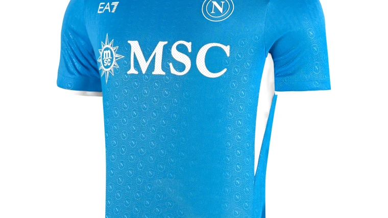 Napoli, presentata la prima divisa da gioco: i dettagli