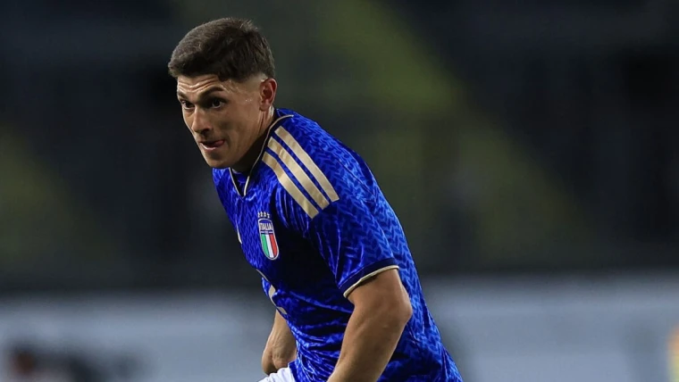 Napoli, attenzione a Favasuli: lo Sporting prova a inserirsi, Manna resta forte dell'accordo