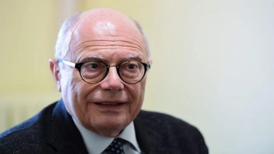 Coronavirus, Galli: "L'idea di far giocare le Nazionali è stata pessima"