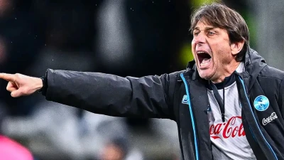 Napoli, qualificazione raggiunta; Conte: "Oggi ci godiamo la Champions, a Dimaro dissi che sarebbe stata una stagione difficile!"