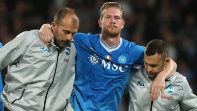 Il Mattino- Napoli pronto a fare due cambi in lista Champions: esclusi Meret e De Bruyne