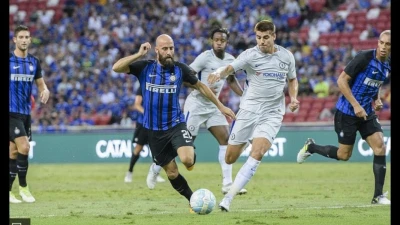 Inter, la moglie di Borja Valero: "Mio marito sta bene. A Milano un silenzio assordante"